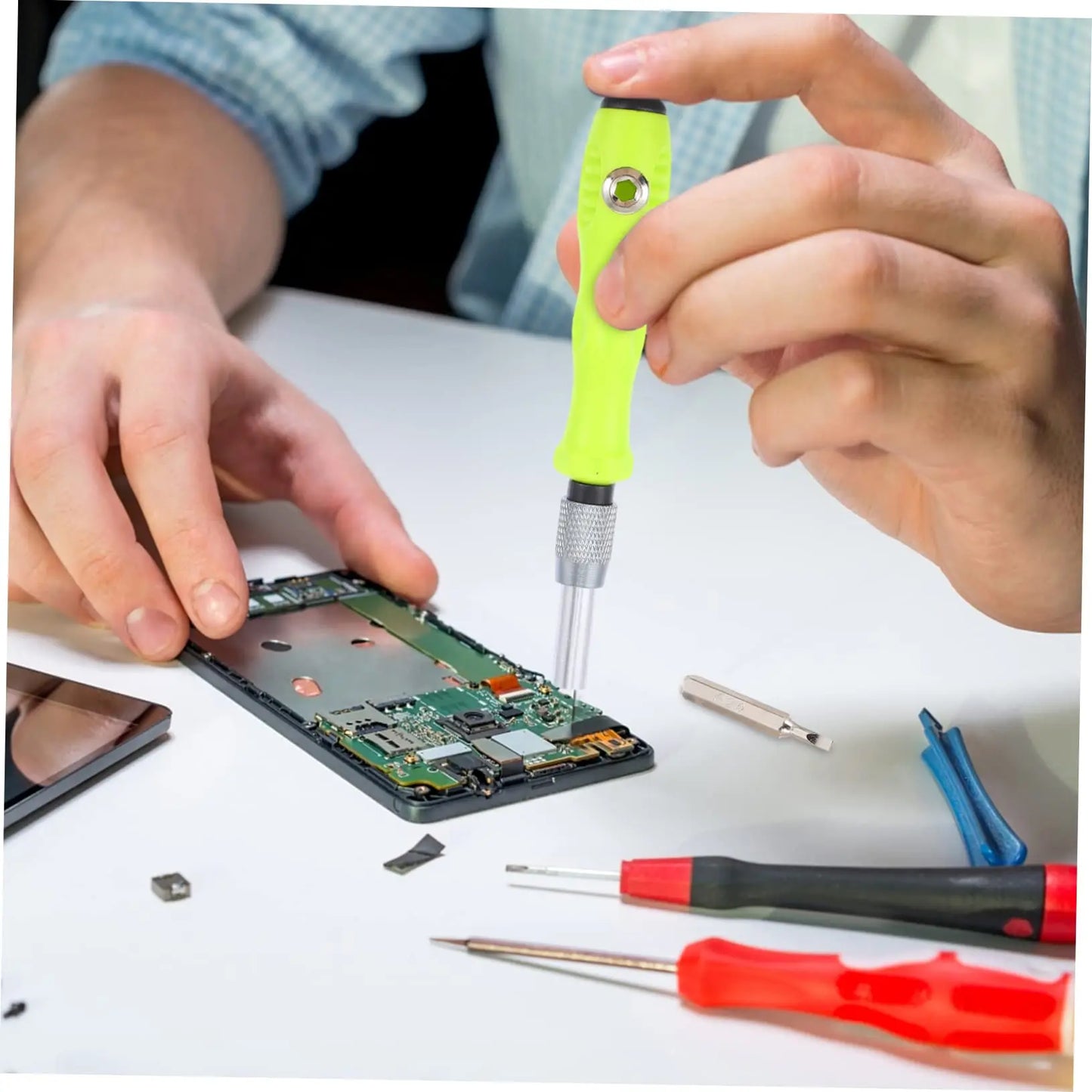 32-in-1 Mini Precision Screwdriver Set with 30 Magnetic Screwdriver Bits Manual Repair Tools for iPhone PC Watch Computer Repair