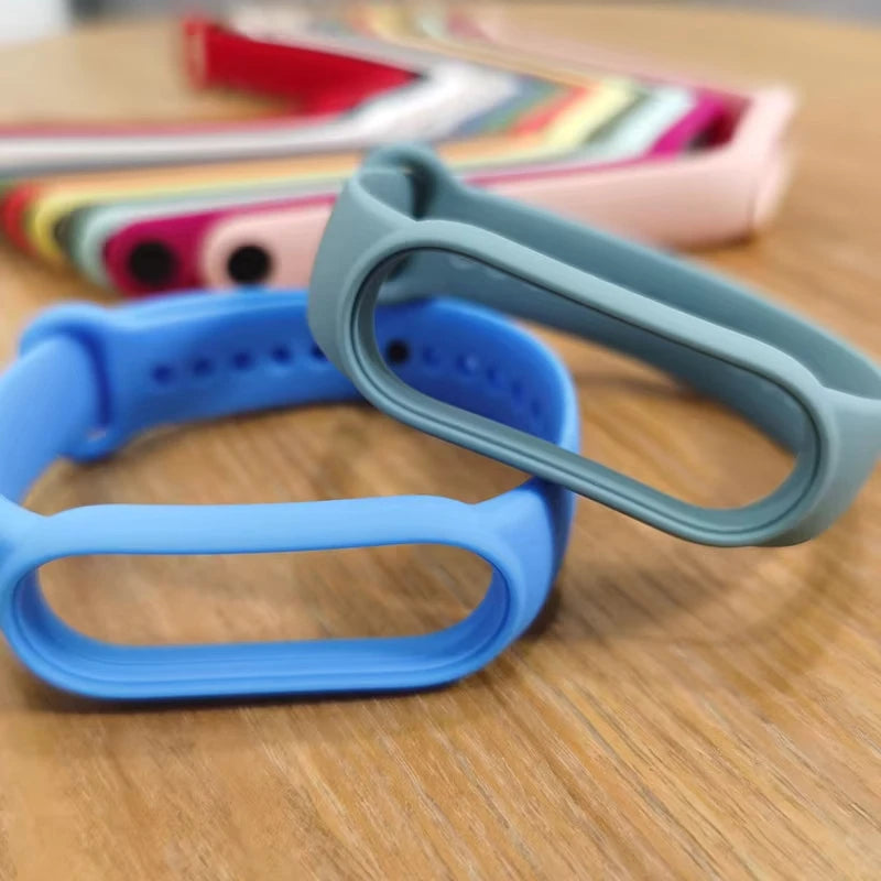 official Silicone Strap For Xiaomi Mi Band 4 5 6 7 Bracelet Sport Watch Wristband Miband4 miband7 Correa Mi band 3 4 5 6 7 Band